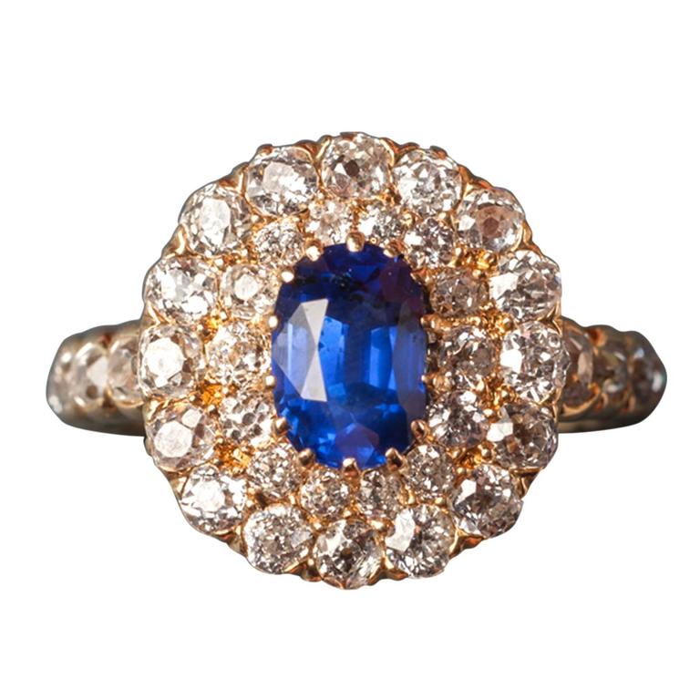 Sapphire Diamond Gold Ring For Sale at 1stDibs