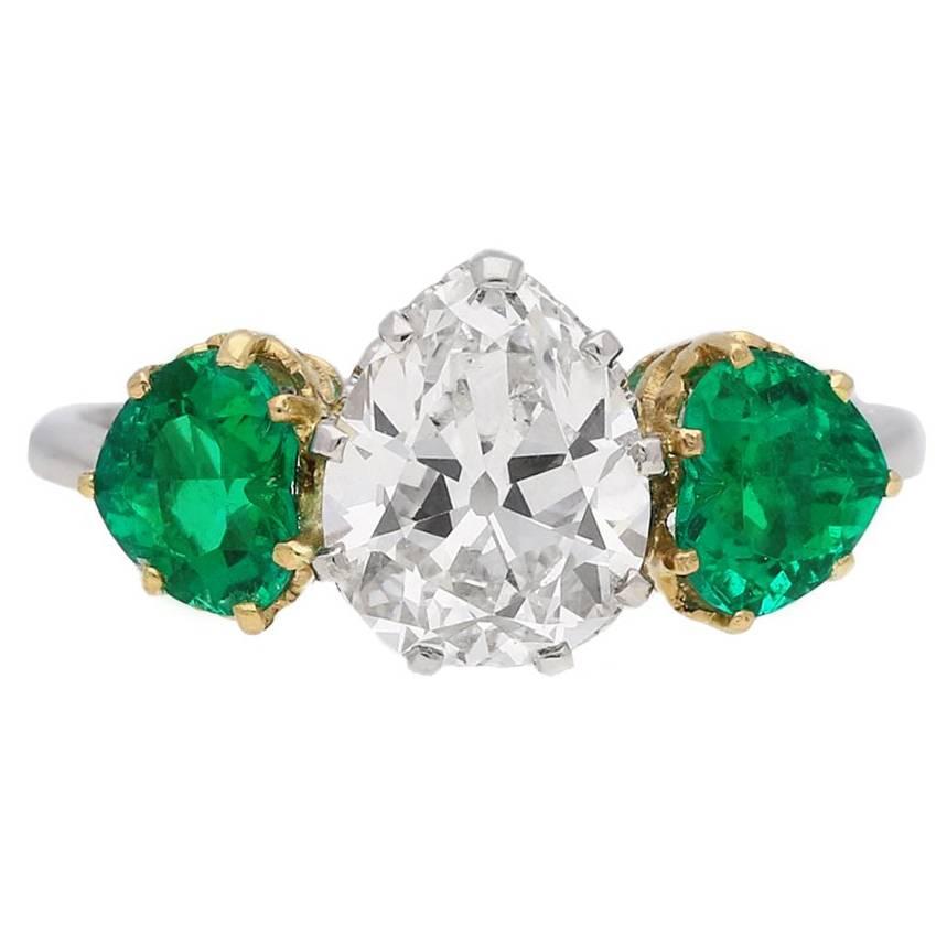 1920s Drop Shape Natural Unenhanced Emerald Old Mine Diamond Ring For Sale