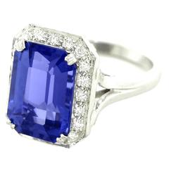 Gorgeous 7.0 Carat Tanzanite Diamond and White Gold Ring