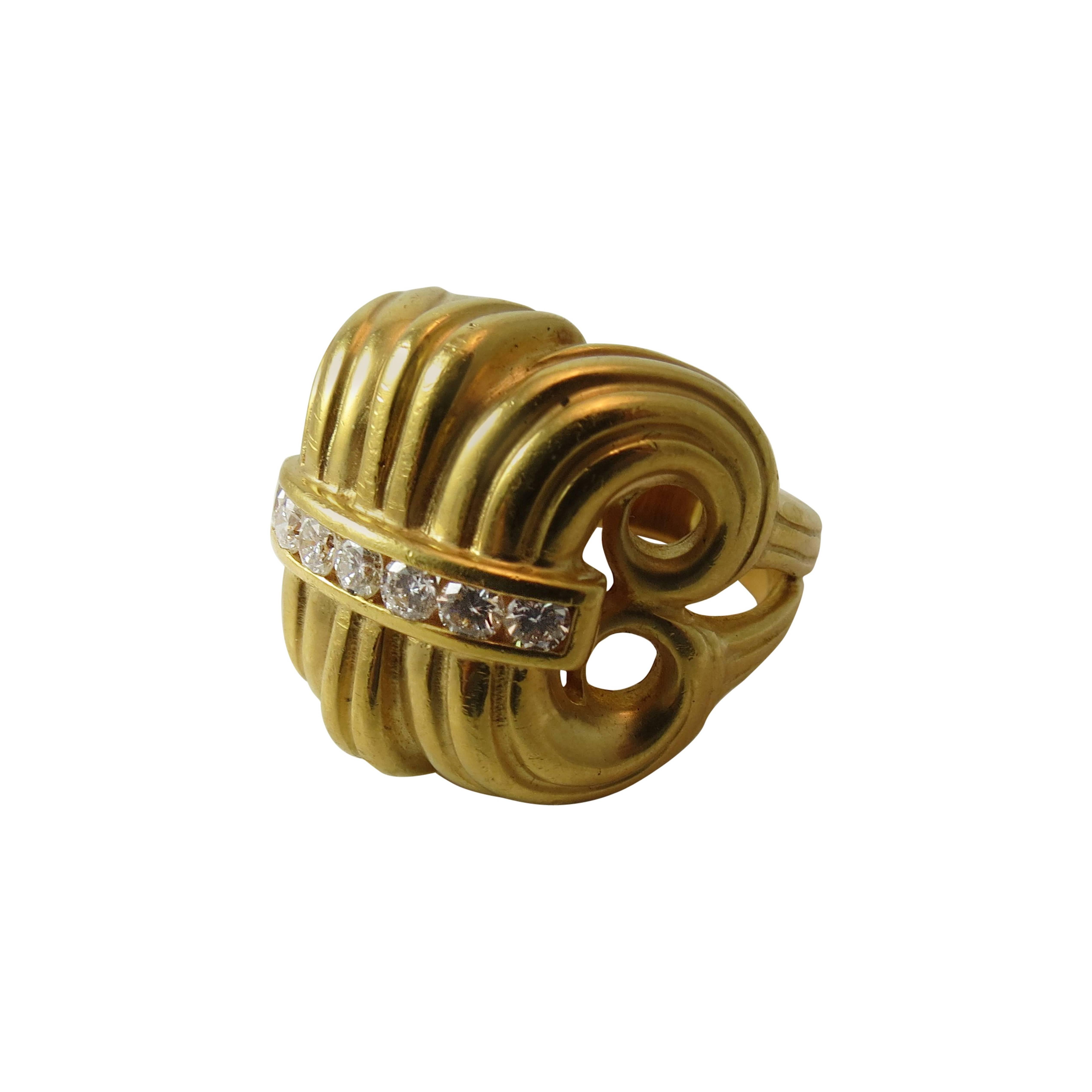 Lagos Diamond Gold Scroll Design Ring