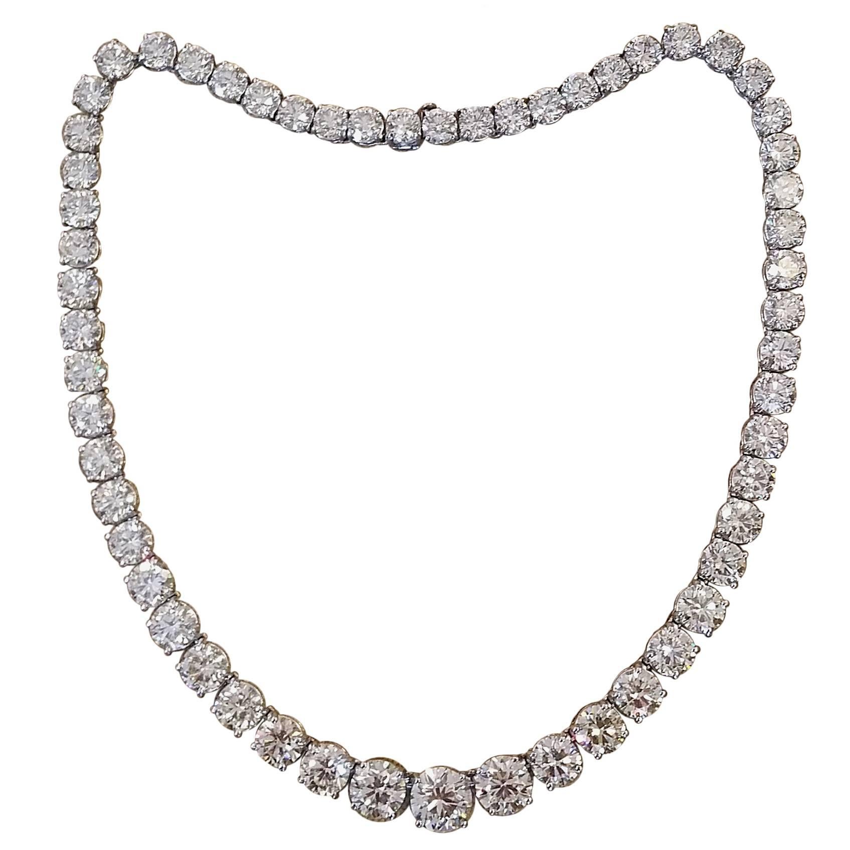 83.75 Carats Round Brilliant Diamonds Platinum Riviere Necklace For Sale