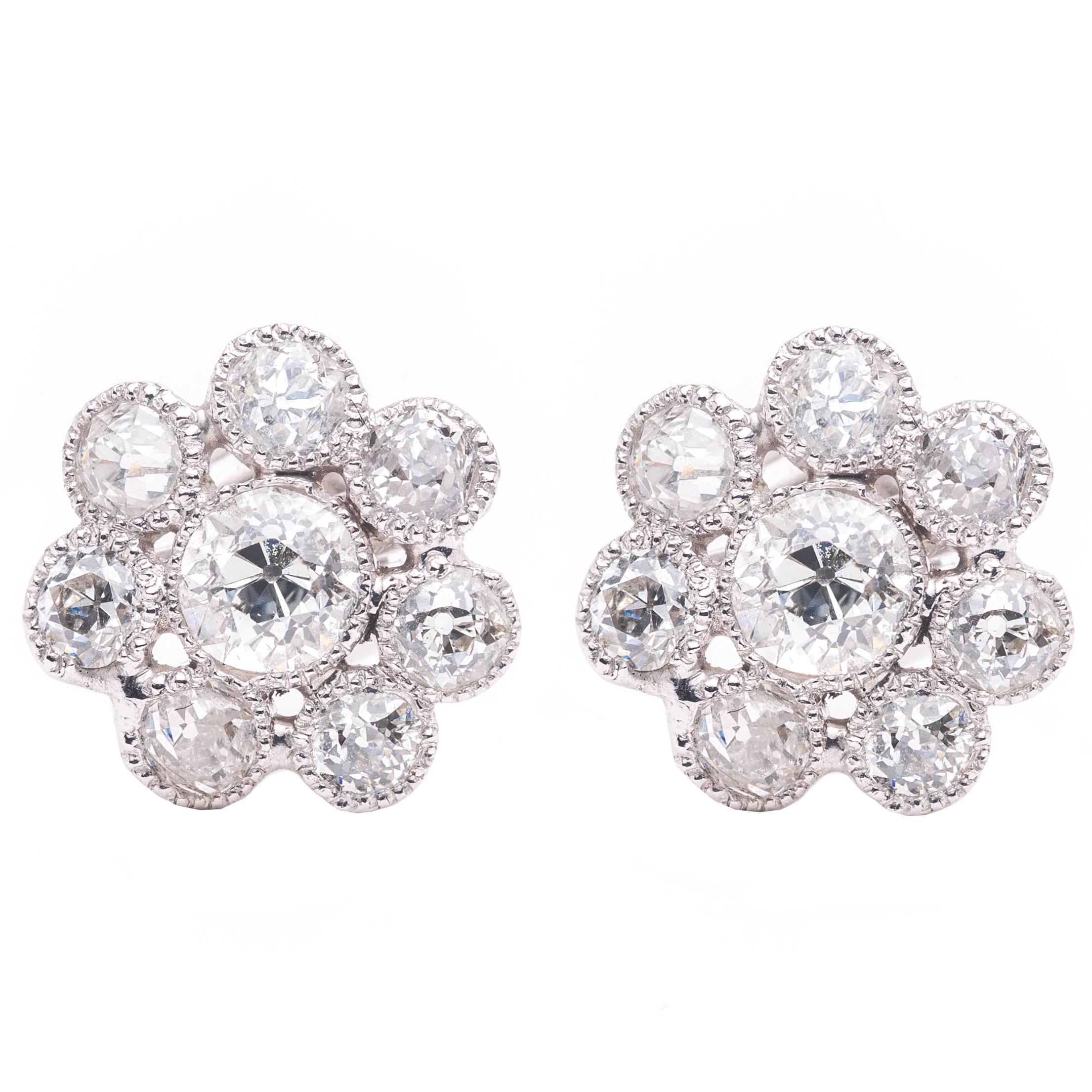 Art Deco 1.44ct Diamond Flower Earrings in Luxurious Platinum