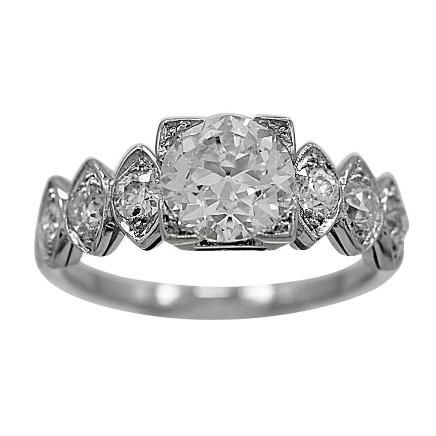 Art Deco 1.02 Carat Diamond Platinum Engagement Ring  For Sale