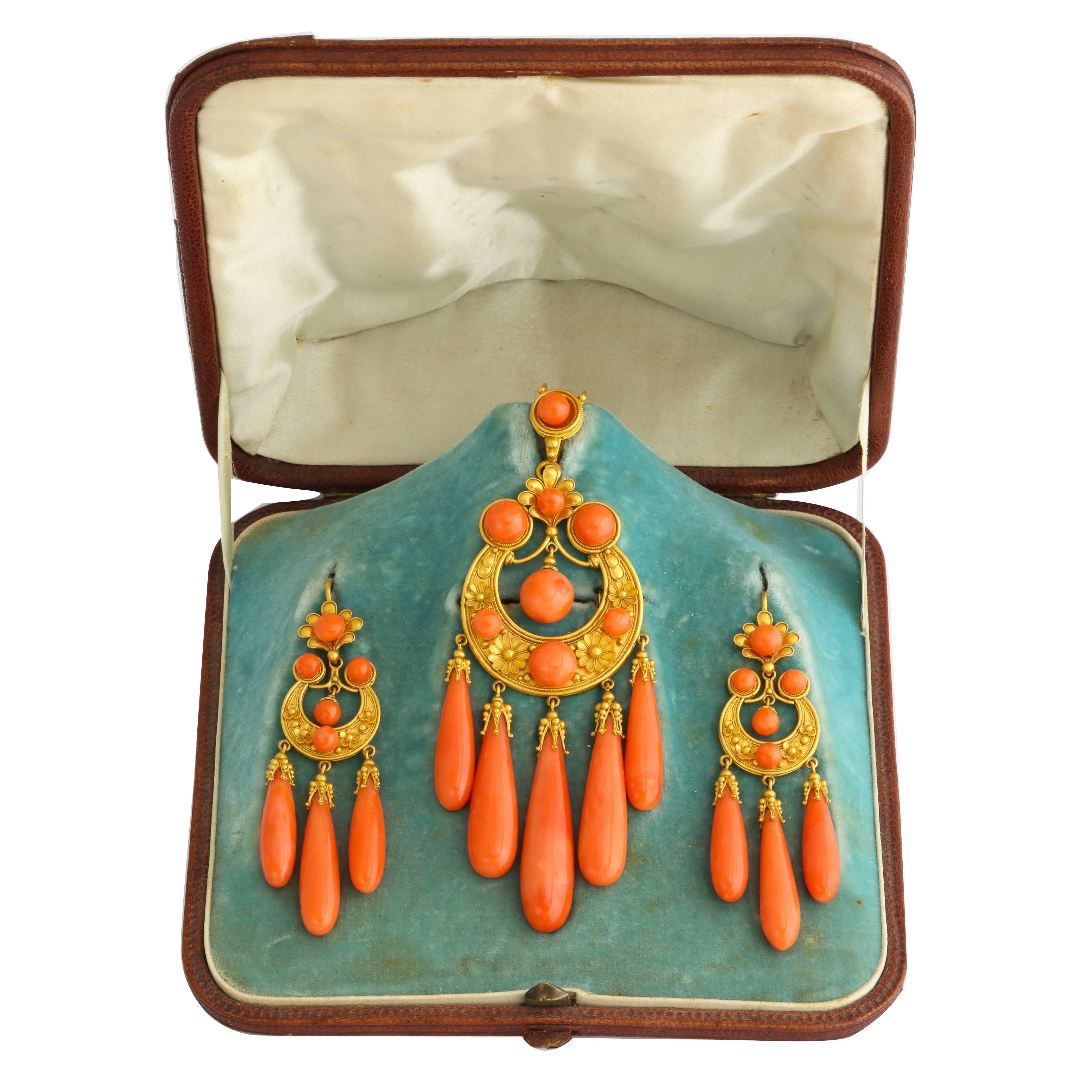 1850s Carved Coral and Gold Pendant Brooch and Earrings Suite For Sale