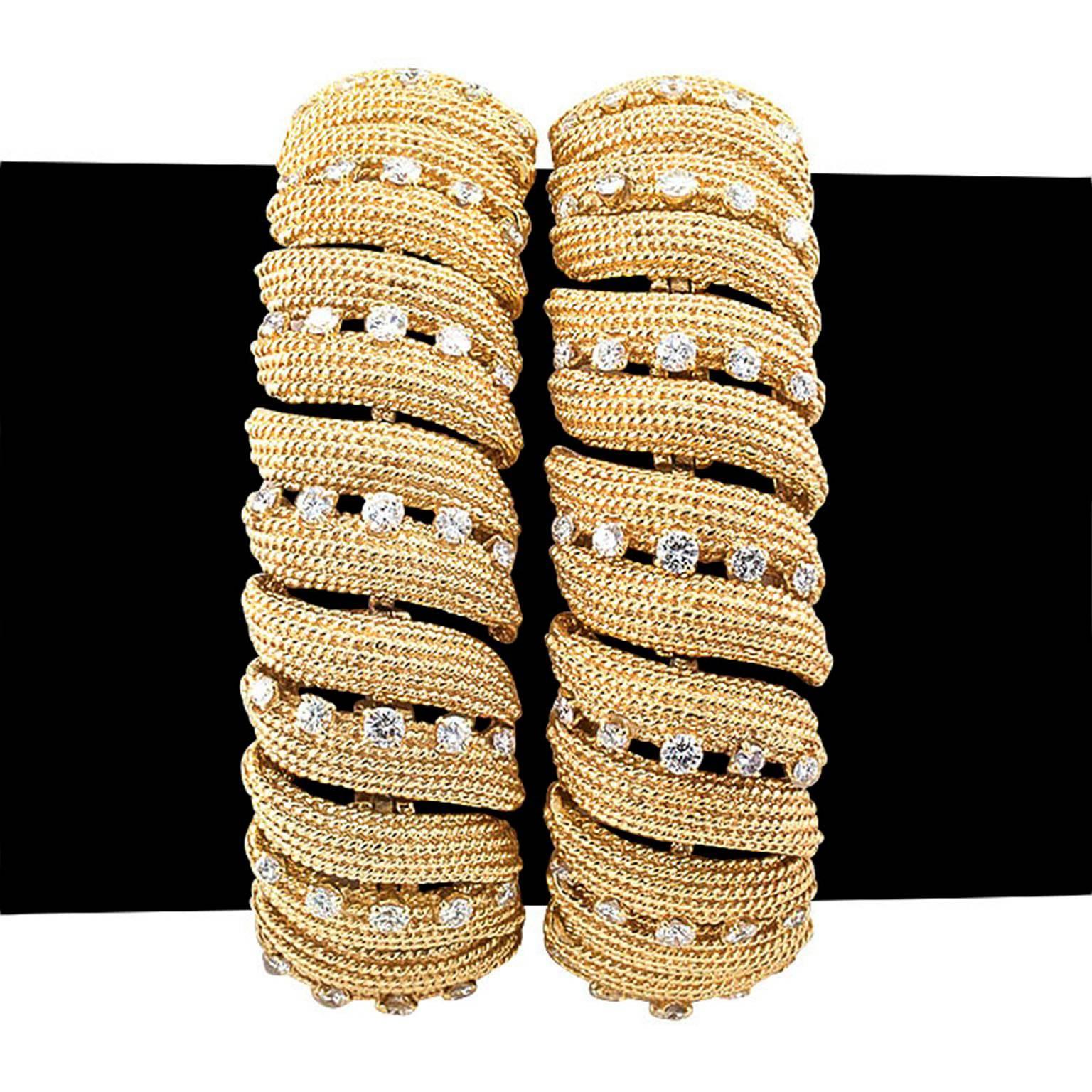 Modern David Webb Twin Diamond Gold Ribbon Bracelets