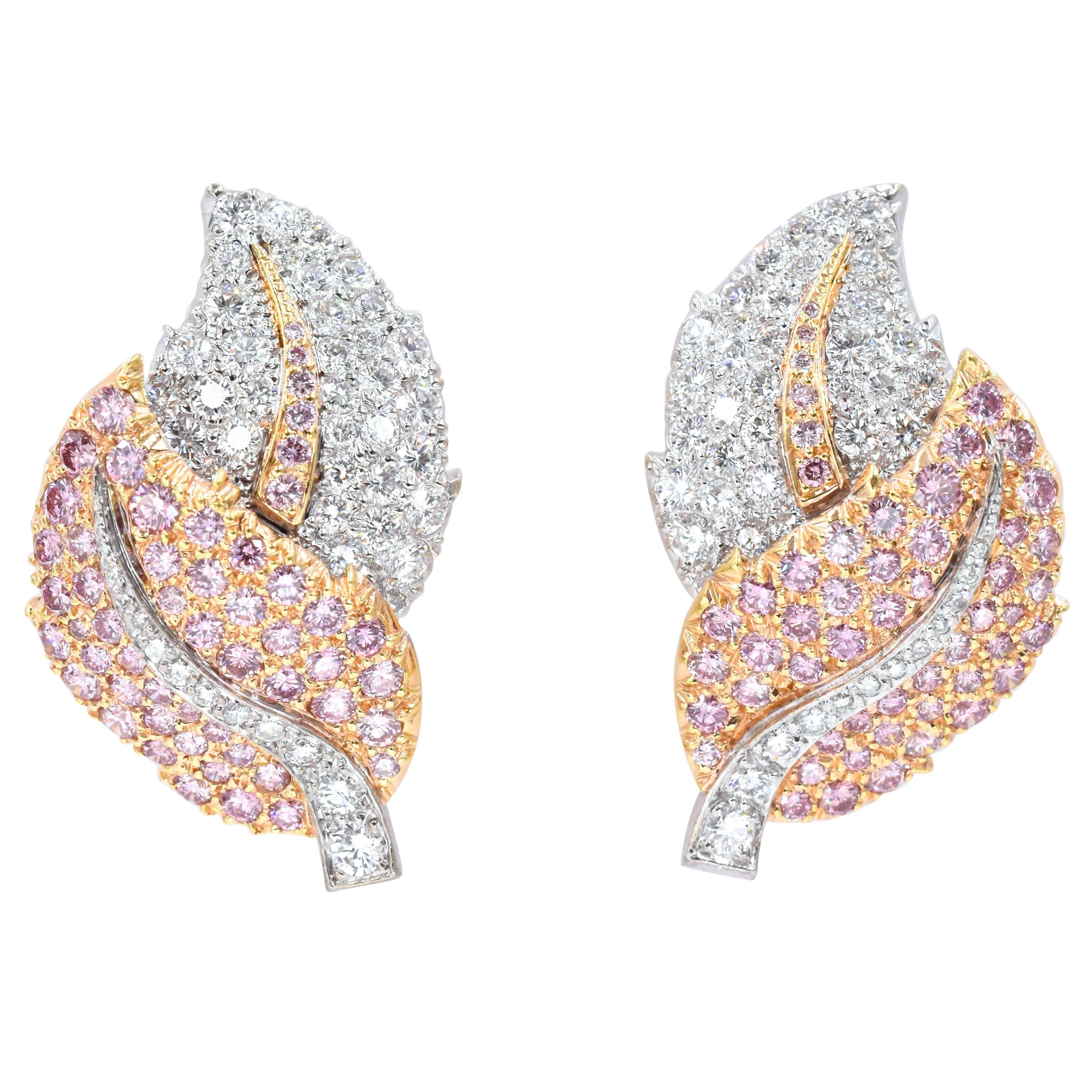 Graff Boucles d'oreilles en or et diamants roses en vente