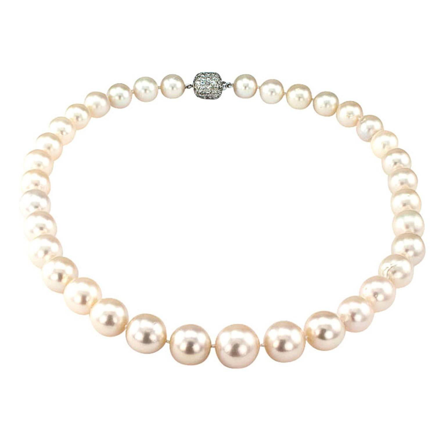 Contemporary 1990s Graduated South Sea Pearl Diamond Gold Necklace