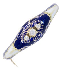 Vintage Blue
White Enamel and Diamond 14 Karat Gold Bangle Bracelet Vintage Blue
White Enamel and Diamond 14 Karat Gold Bangle Bracelet