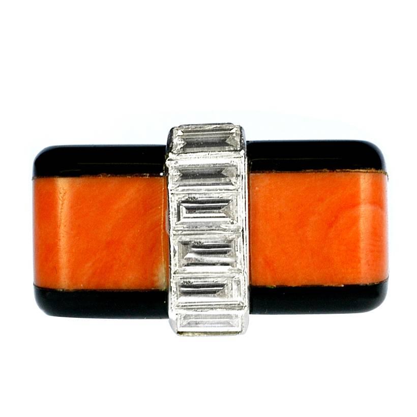 1973 Cartier Coral Onyx Diamond Platinum Ring For Sale