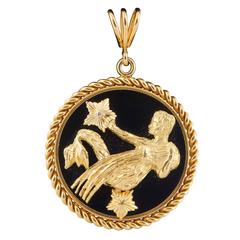 Vintage 1970s Van Cleef & Arpels Onyx Diamond Gold Zodiak   Pendant