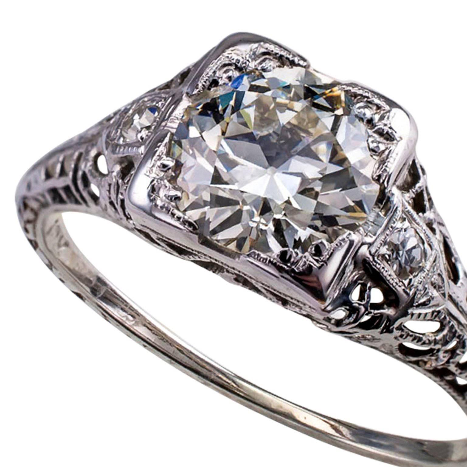 1.26 Carat Art Deco Engagement Ring In Excellent Condition In Los Angeles, CA