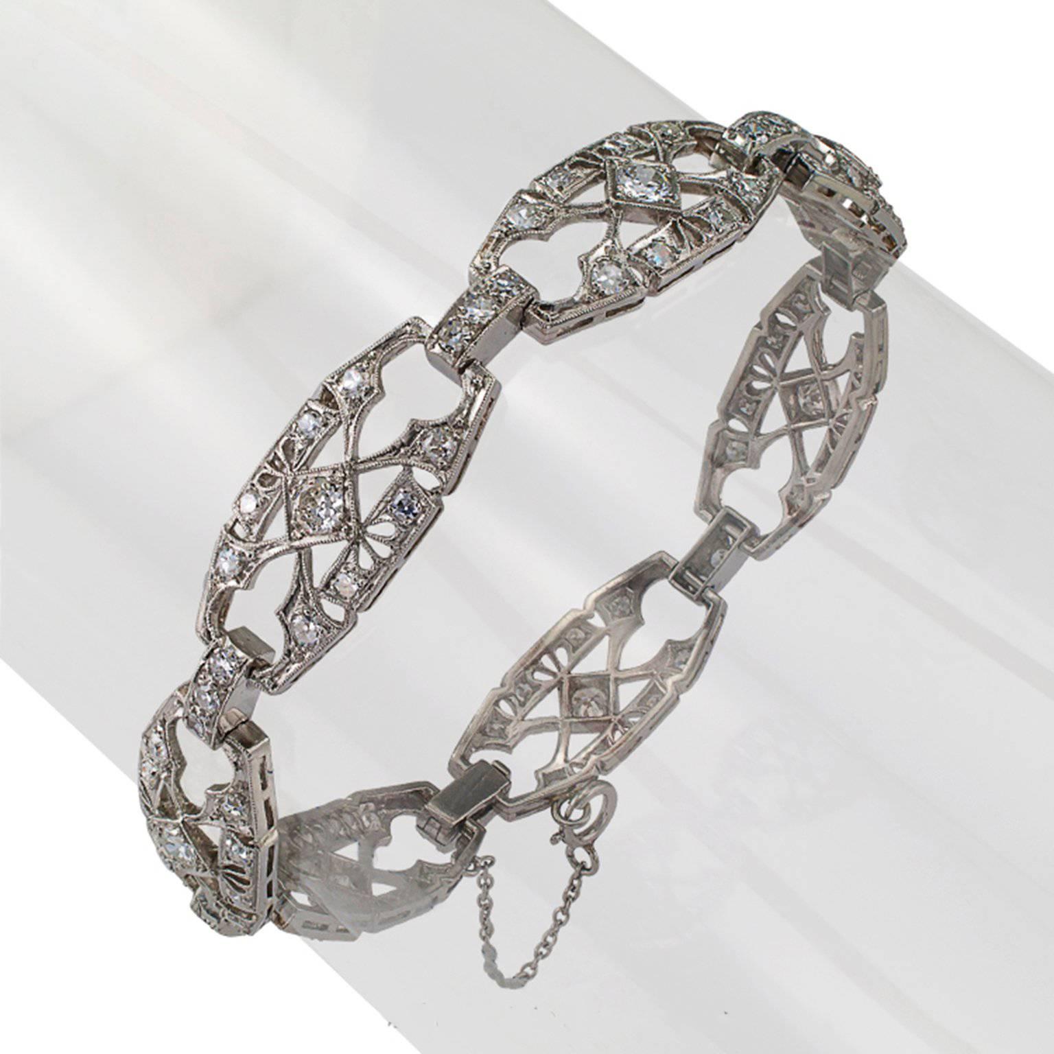 Women's or Men's 1930s Art Deco Diamond and Platinum Bracelet