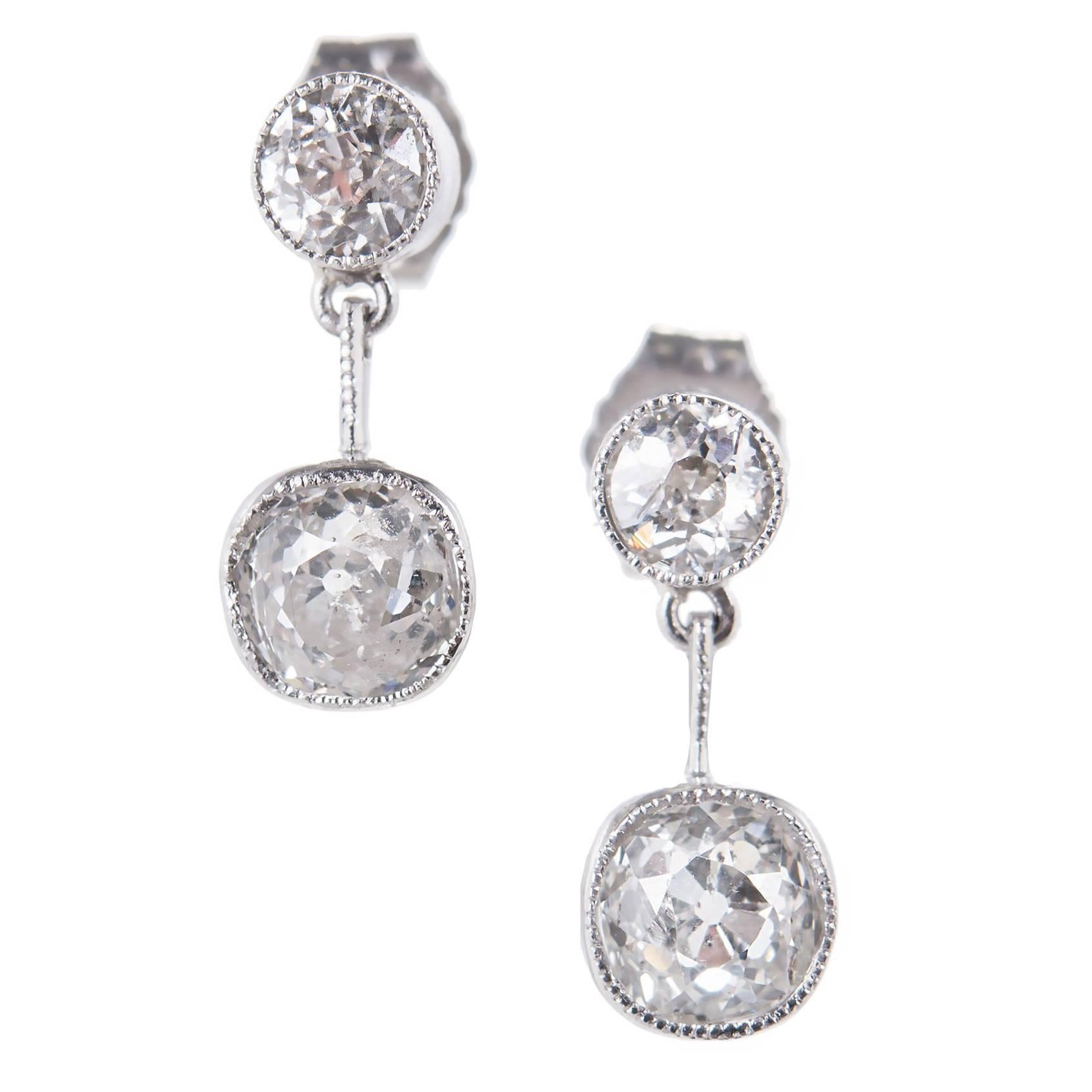 EGL Certified 1.54 Carat Old Mine Diamonds Platinum Dangle Earrings