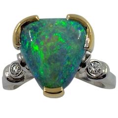 Unique Opal Diamonds Gold Ring