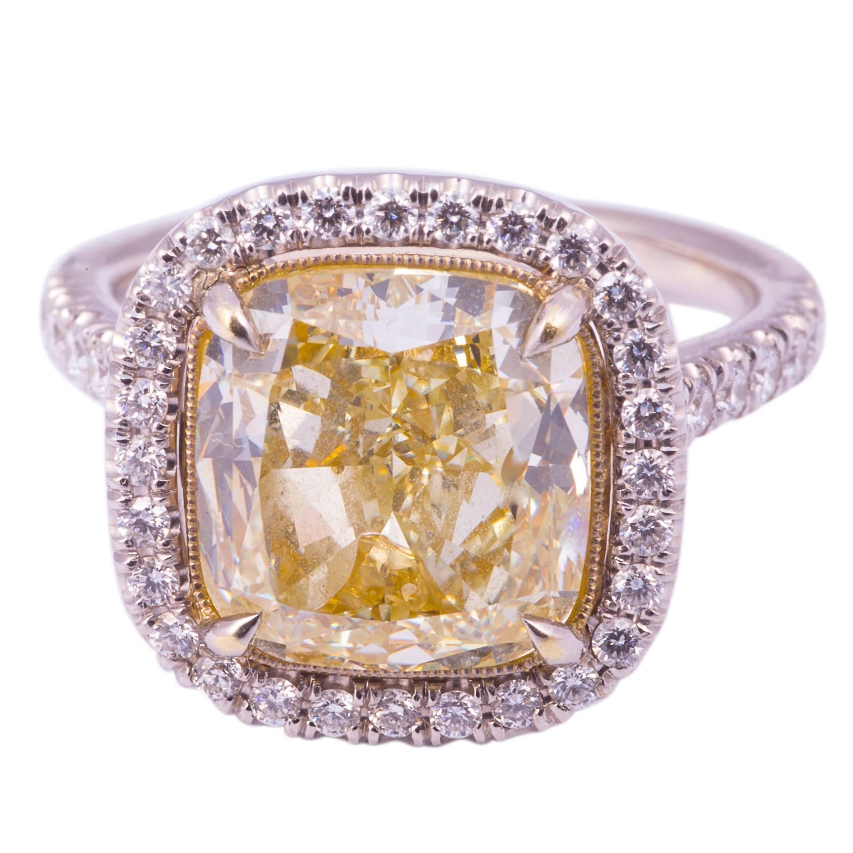 Beautiful 5.11 Carat Natural Fancy Yellow Diamond Two Color Gold Ring