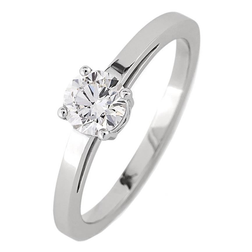 White Gold Round Brilliant White Diamond Engagement Ring For Sale