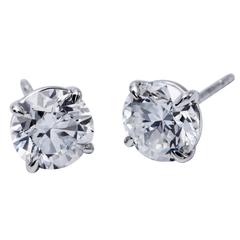 1.20 Carats Brilliant Diamond Stud Earrings 12
