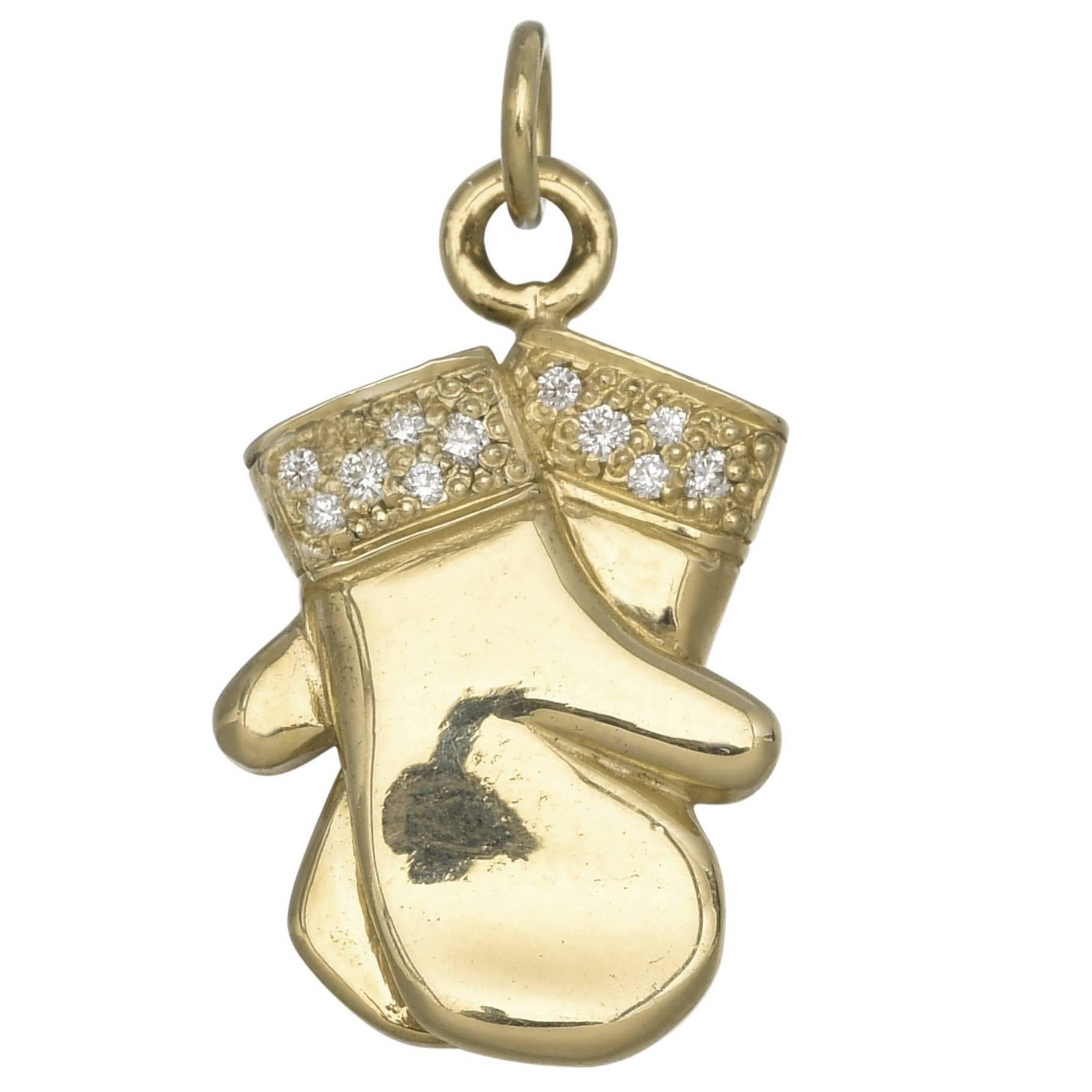 Pair of diamond Yellow Gold Mittens Charm