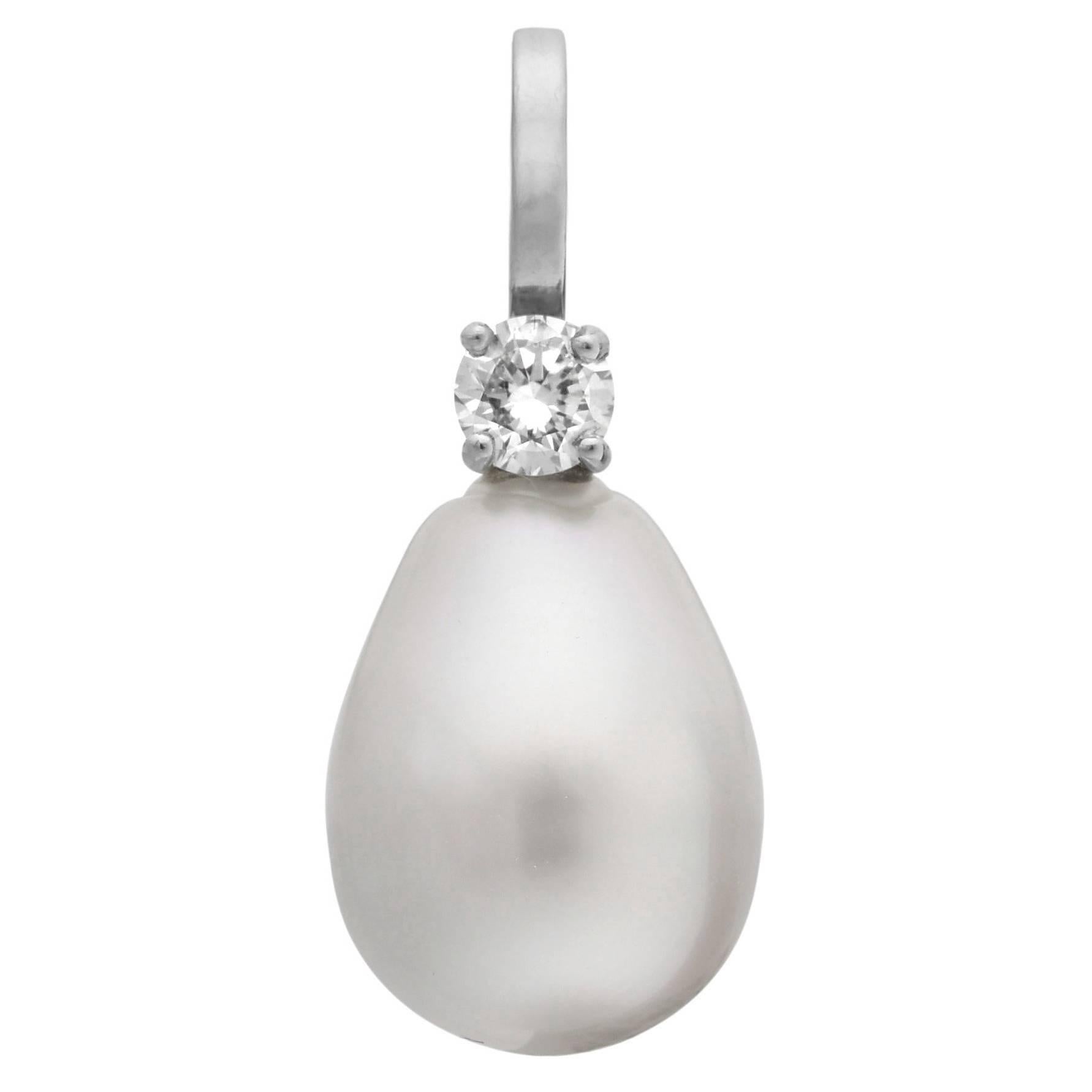 Pearl Diamond platinum Drop Pendant For Sale