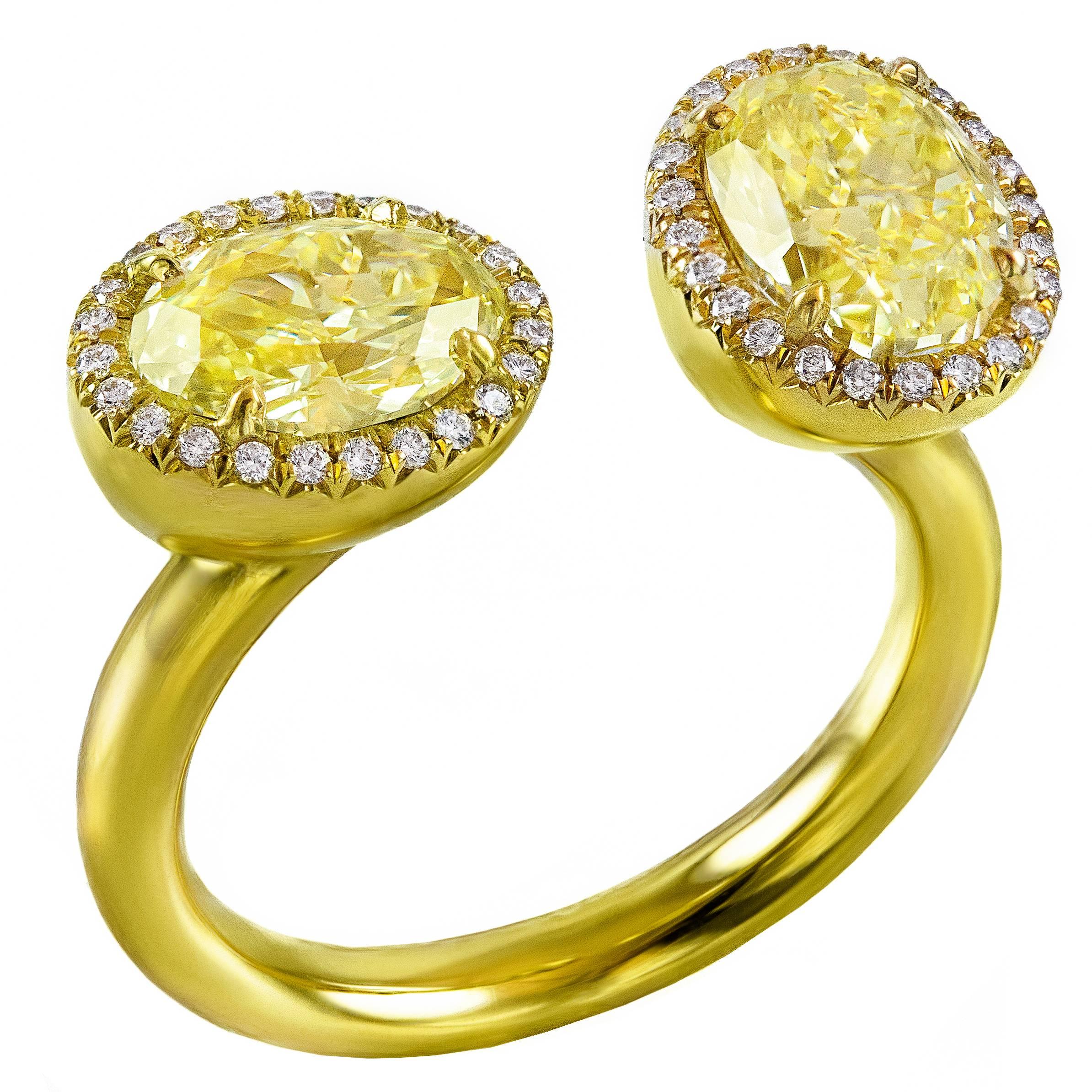 GIA Certified Oval Yellow Diamonds Gold Ring