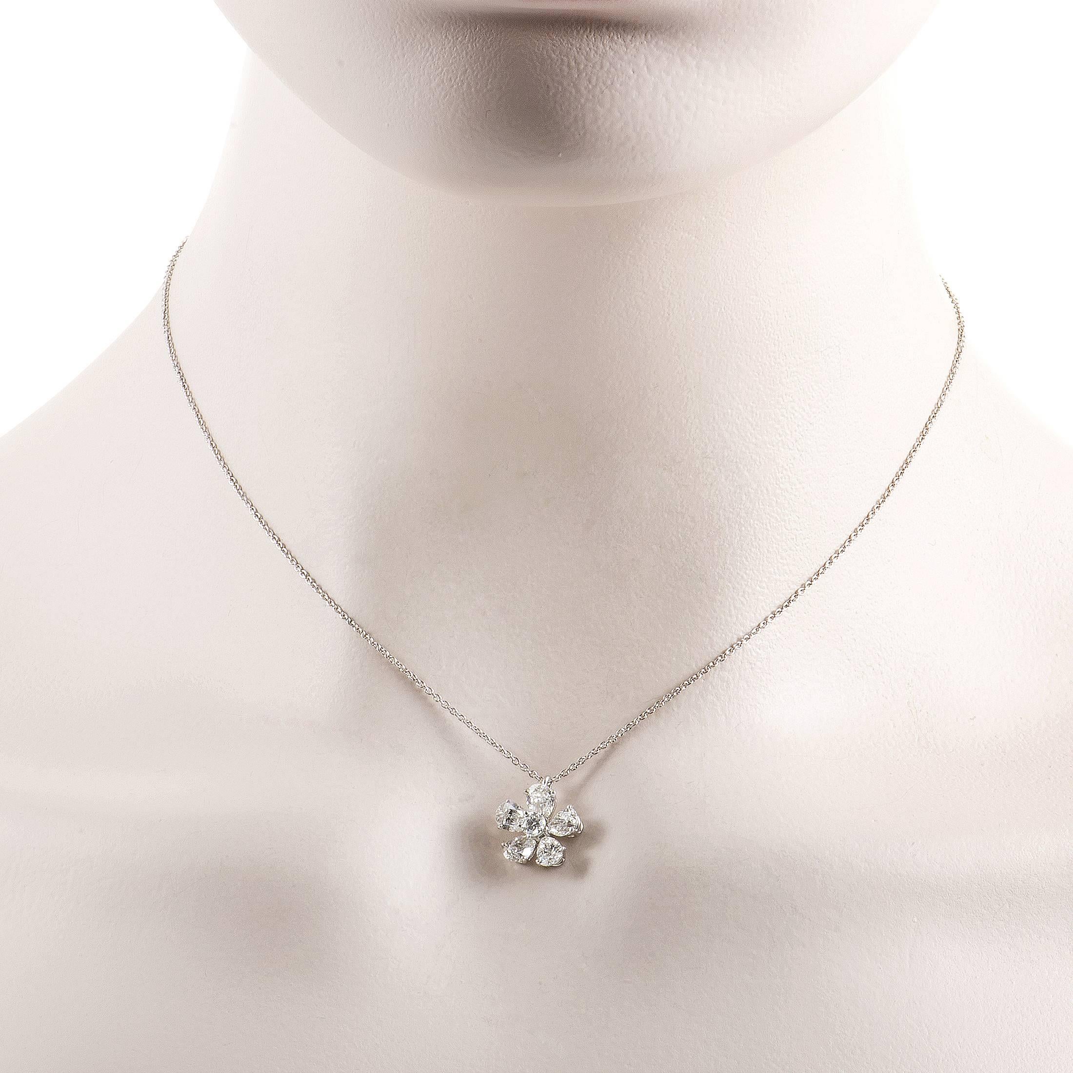 Women's Graff Diamonds Diamond Flower Platinum Pendant Necklace
