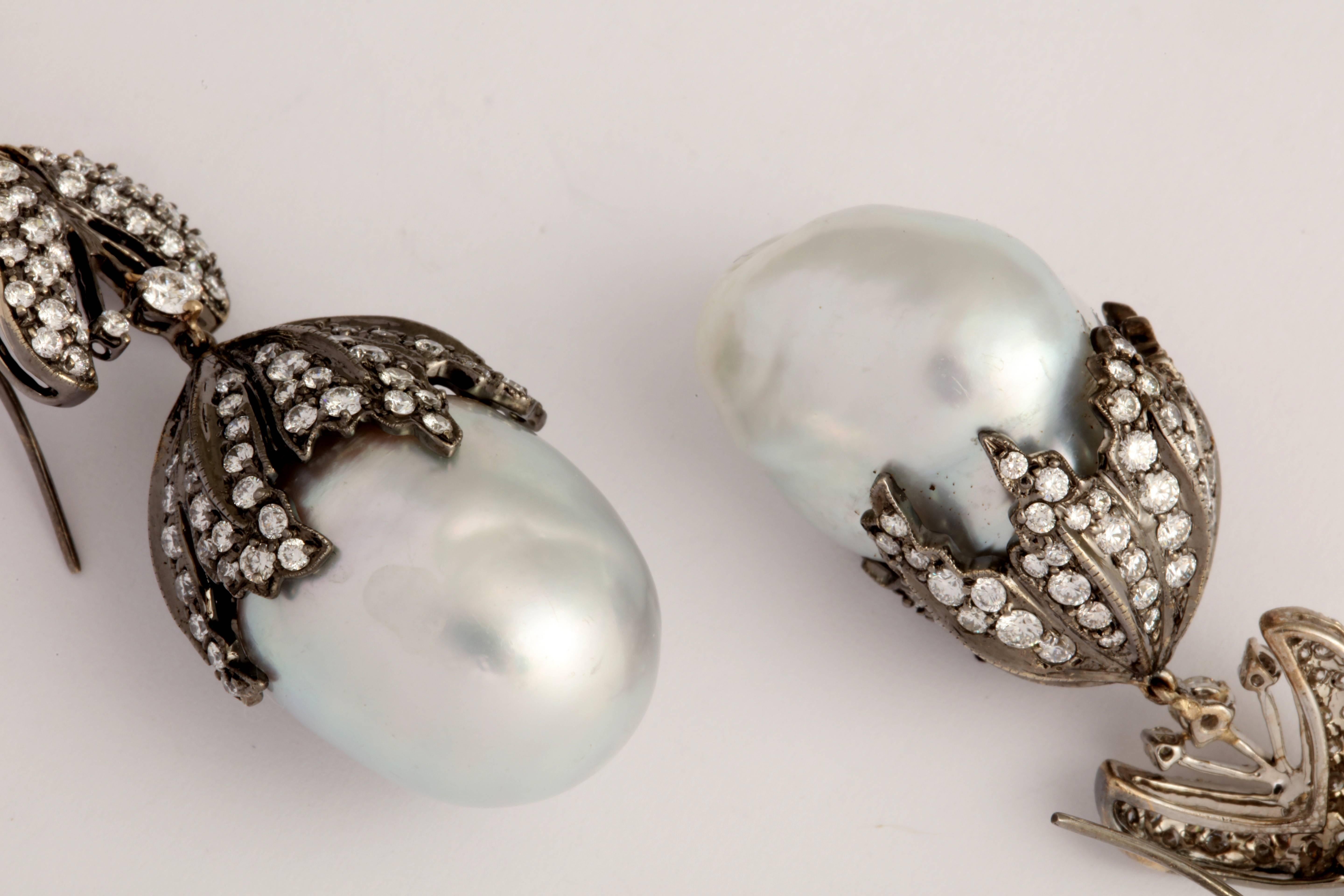 Women's Baroque Pearl Diamond Bud Earrings
