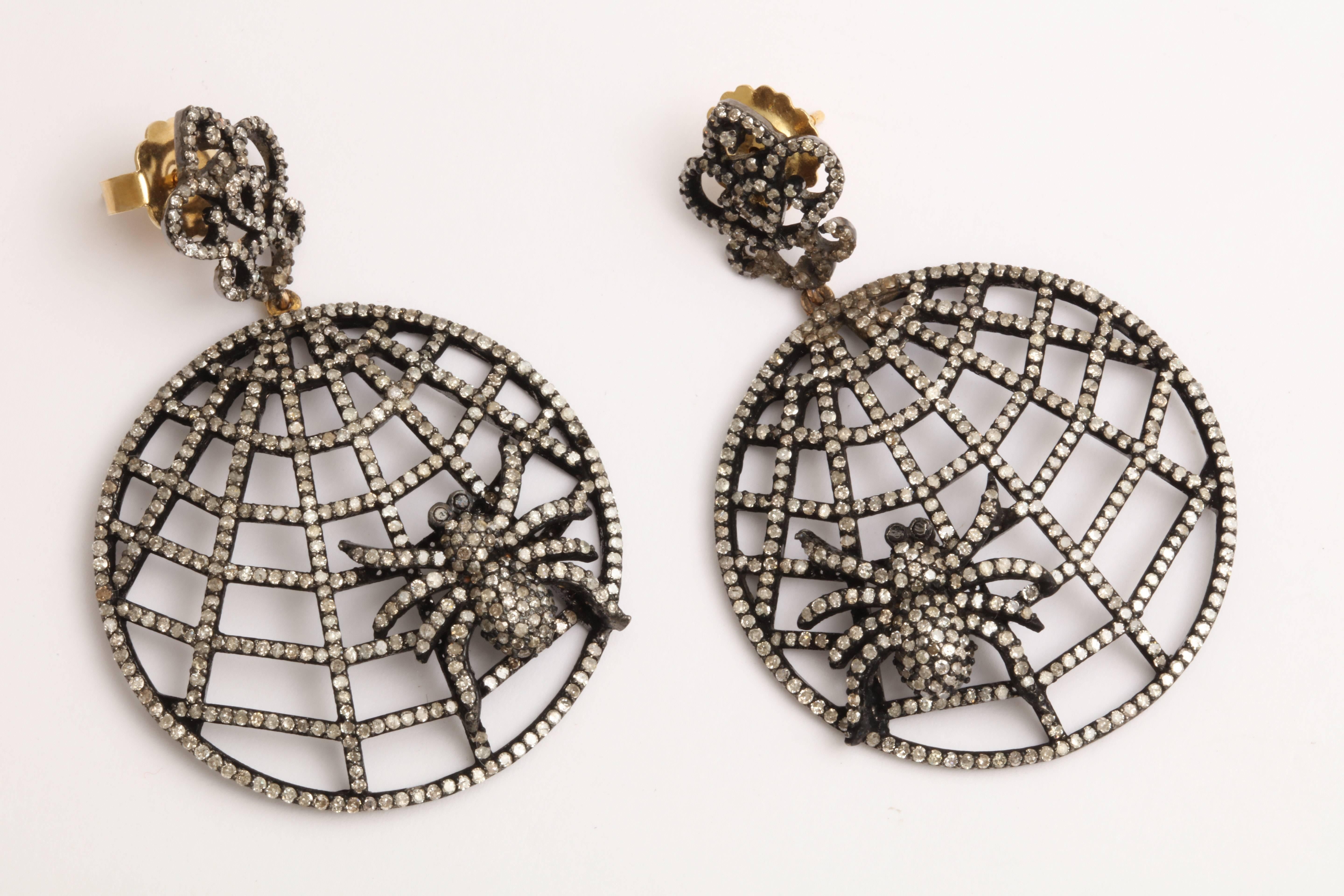 Diamond Spider Web Earrings In Excellent Condition For Sale In Fifth Avenue, NY