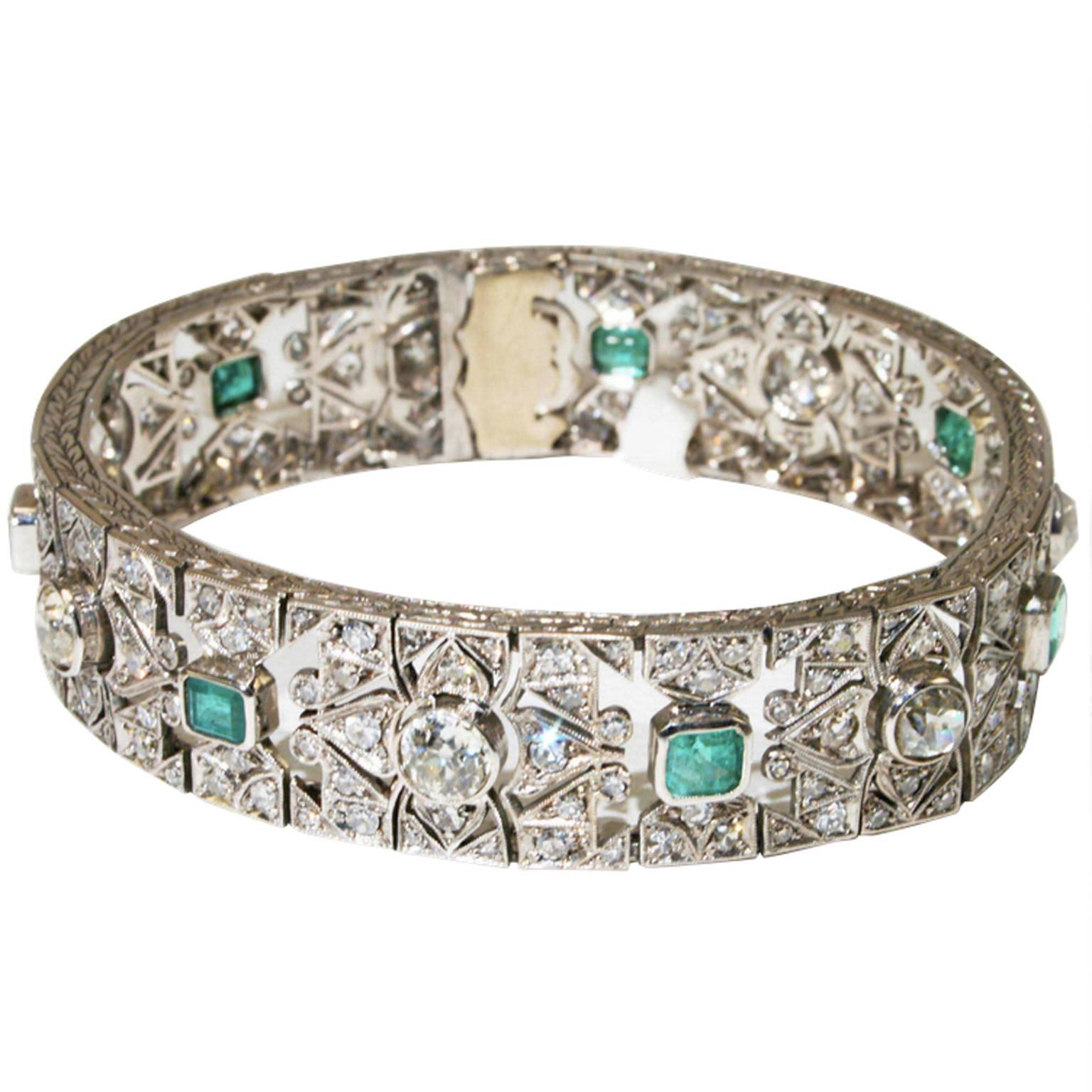 Art Deco Diamond Emerald Platinum Bracelet For Sale