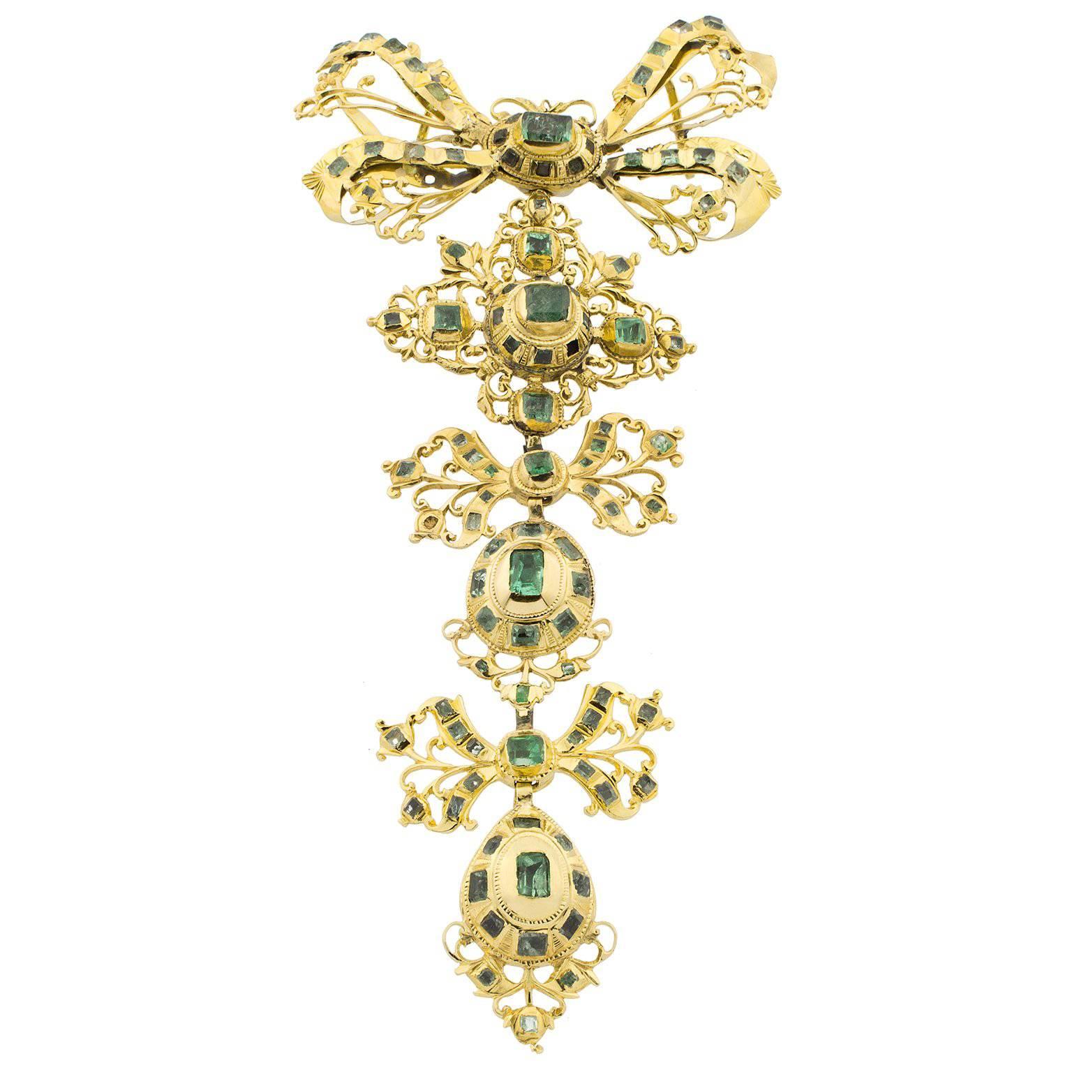 18th Century Spanish Emeralds Gold Pendant