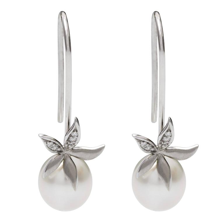 Pearls 0 6 Carat White Diamond Drop South Sea Pearl Flower Pearls 0 6 Carat White Diamond Drop South Sea Pearl Flower Earrings For
