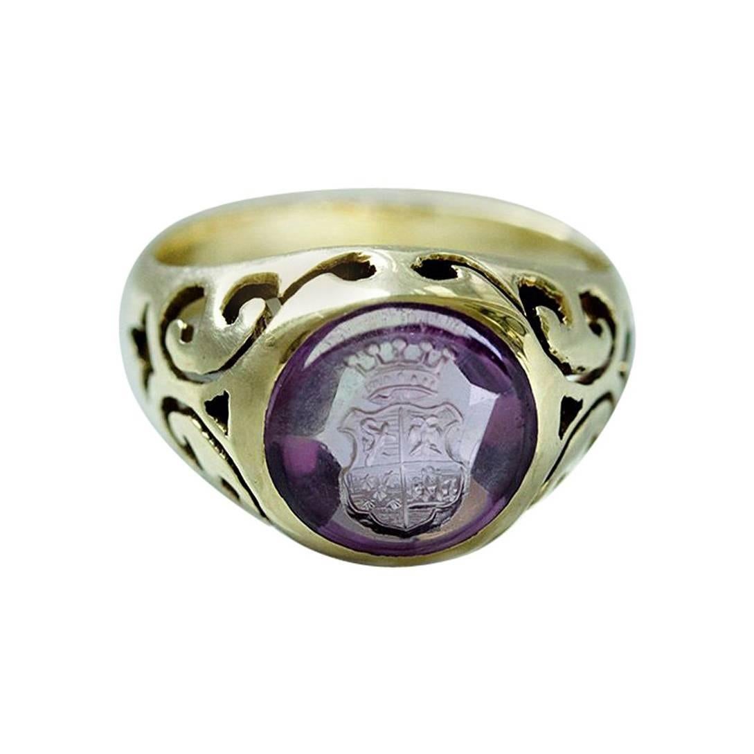 Edwardian Amethyst Crest Intaglio Ring For Sale
