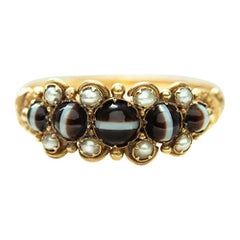 Mid-Victorian Banded Agate and Pearl Ring 6