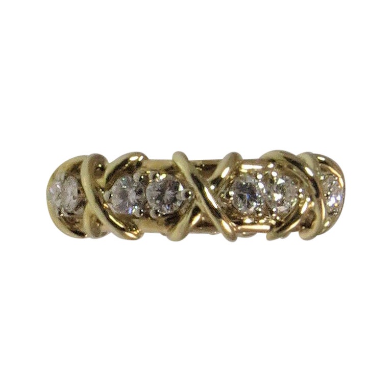18 Karat Yellow Gold and Diamond Band Ring For Sale at 1stDibs