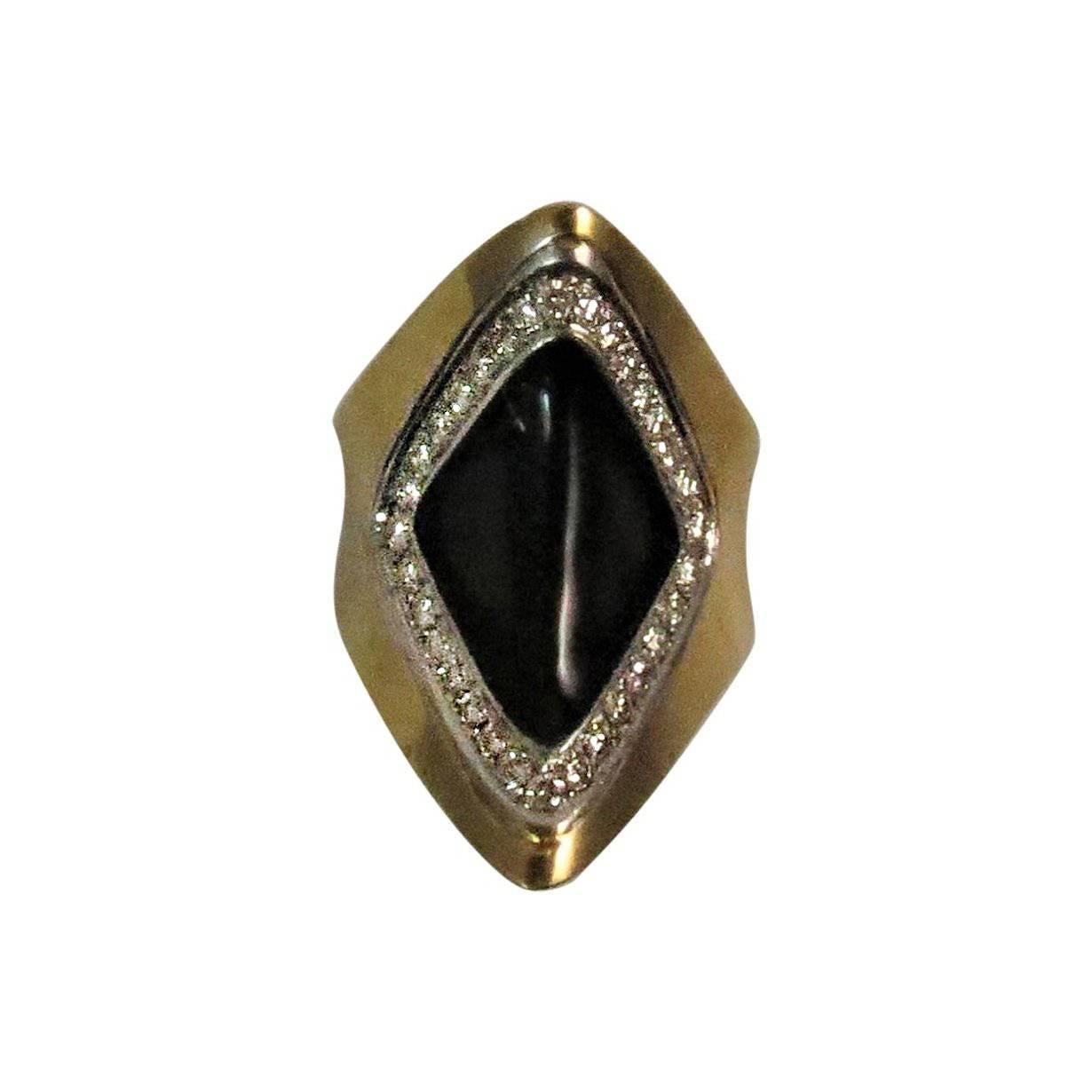 18 Karat Yellow Gold Diamond and Black Onyx Ring