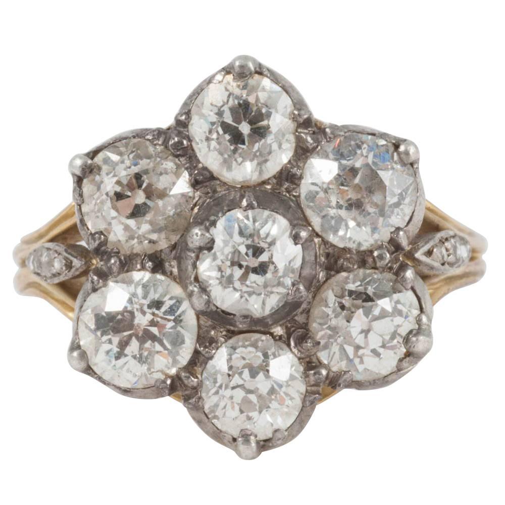 Antique Victorian Diamond Cluster Ring   For Sale