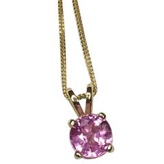 Untreated Pink Sapphire 1.01 Carat Round Cut 18 Karat Gold Solitaire Pendant