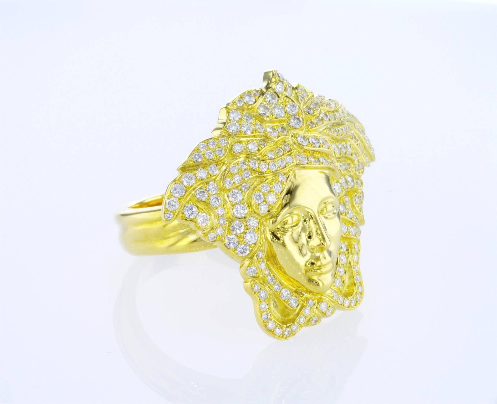 Medusa 18K Gold and Diamond Ring In New Condition For Sale In New York, NY