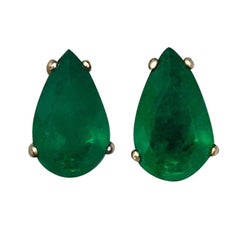 Deep Green 3.50 Carat Colombian Emerald Gold Earring Studs Pear or Teardrop Cut