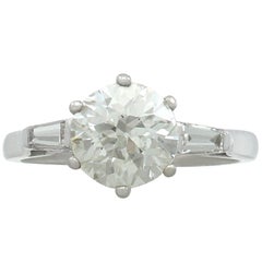 1920s 2.04 Carat Diamond and White Gold Solitaire Engagement Ring 1