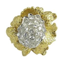 Vintage 1960s Large Flower Diamond Gold Statement Ring