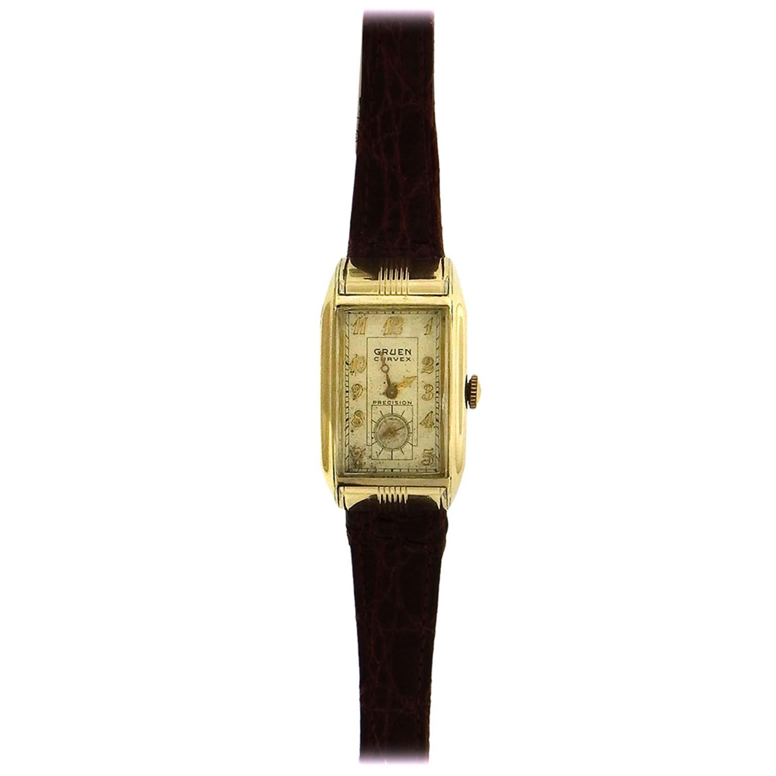 Gruen Yellow Gold Curvex Driver's Wristwatch 4