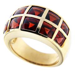 Jona Garnet Gold Ring 10