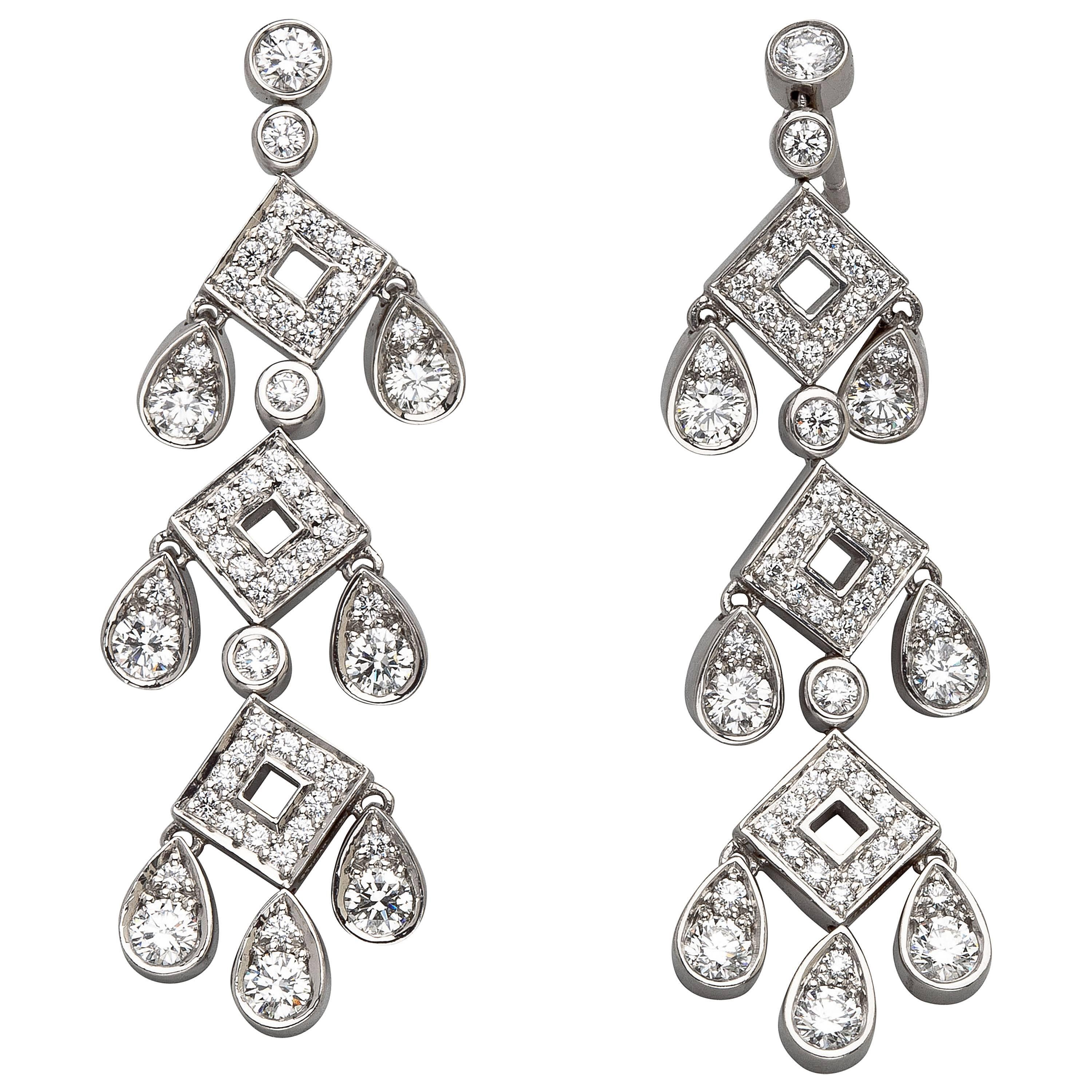 1990s Tiffany & Co. Diamond Platinum Pagoda Earrings  For Sale