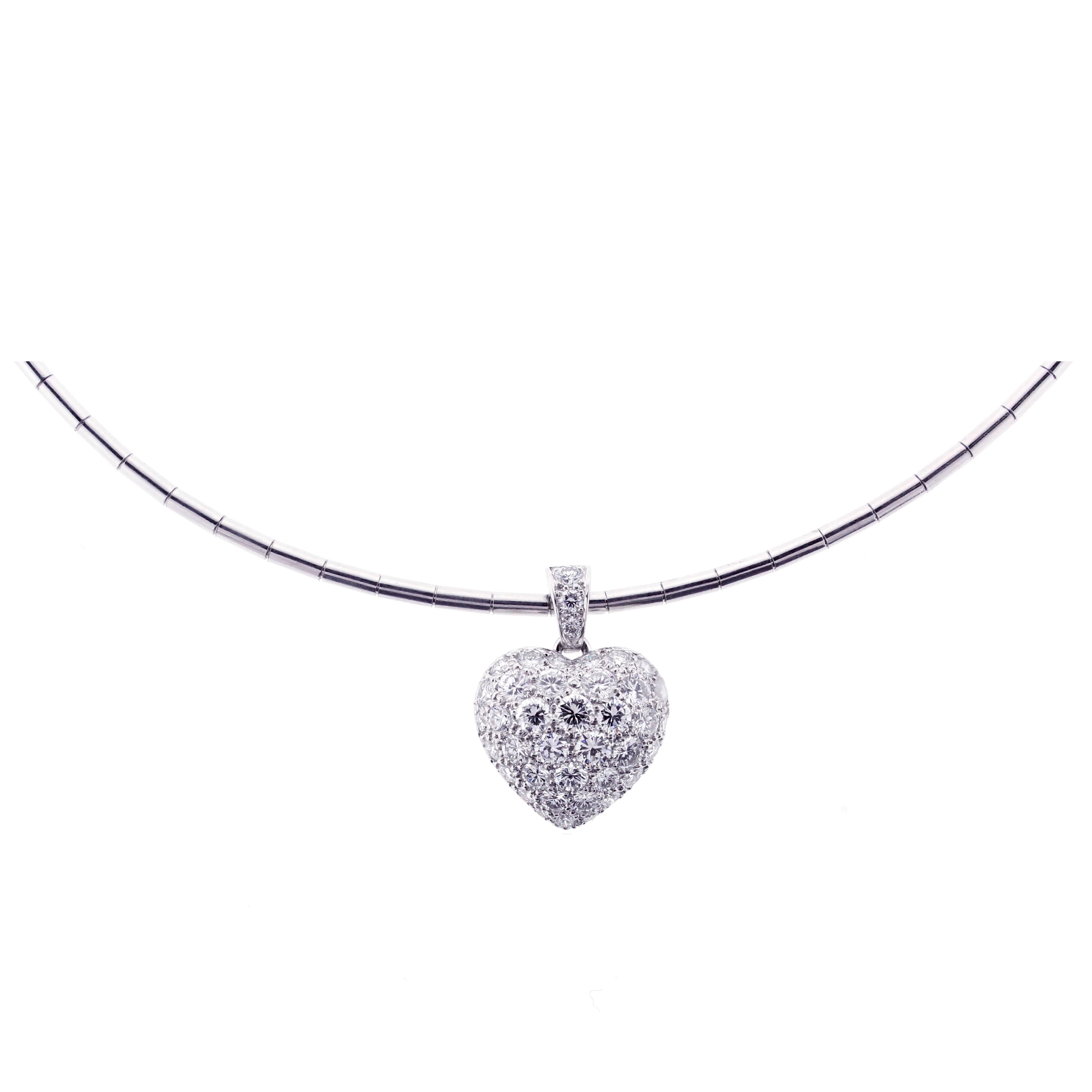 Cartier Puffed Diamond Gold Heart Choker Necklace