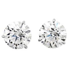 Brilliant 7.16 Carats Diamonds Gold Stud Earrings 10