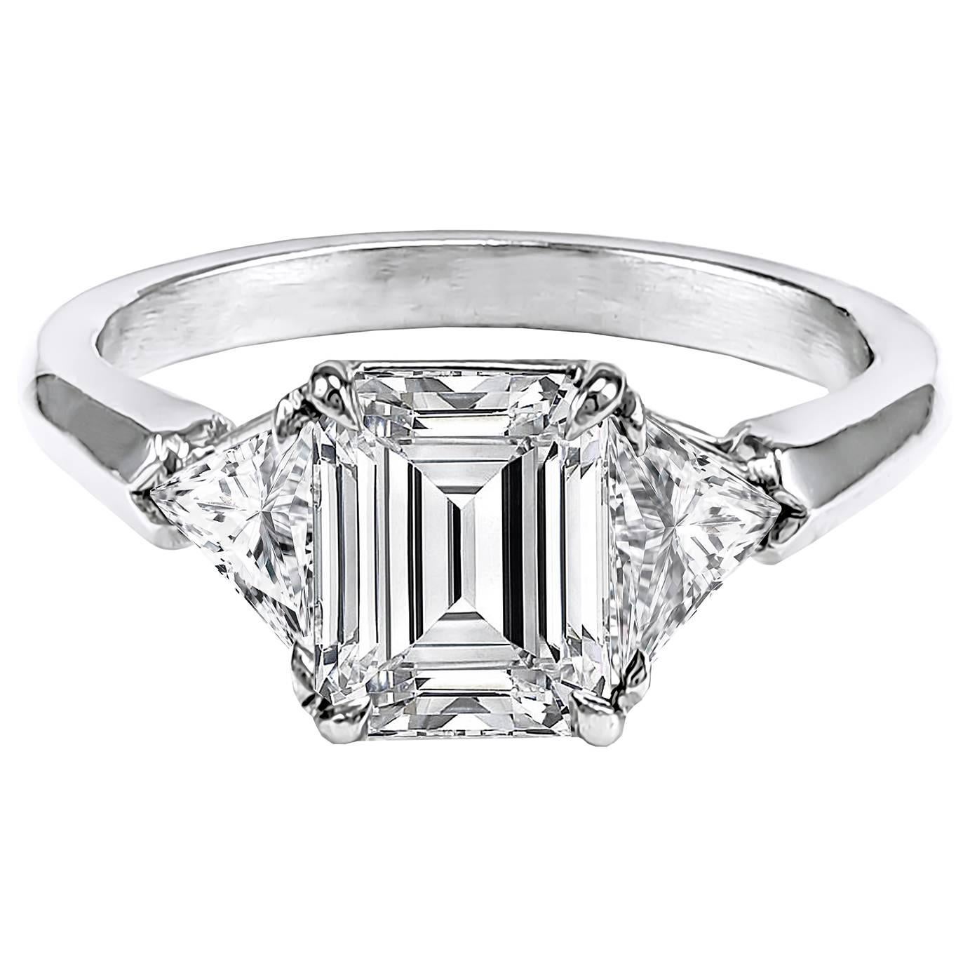 Beautiful Diamond Platinum Engagement Ring
