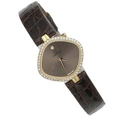 Omega Lady's Yellow Gold Diamond Quartz Wristwatch 