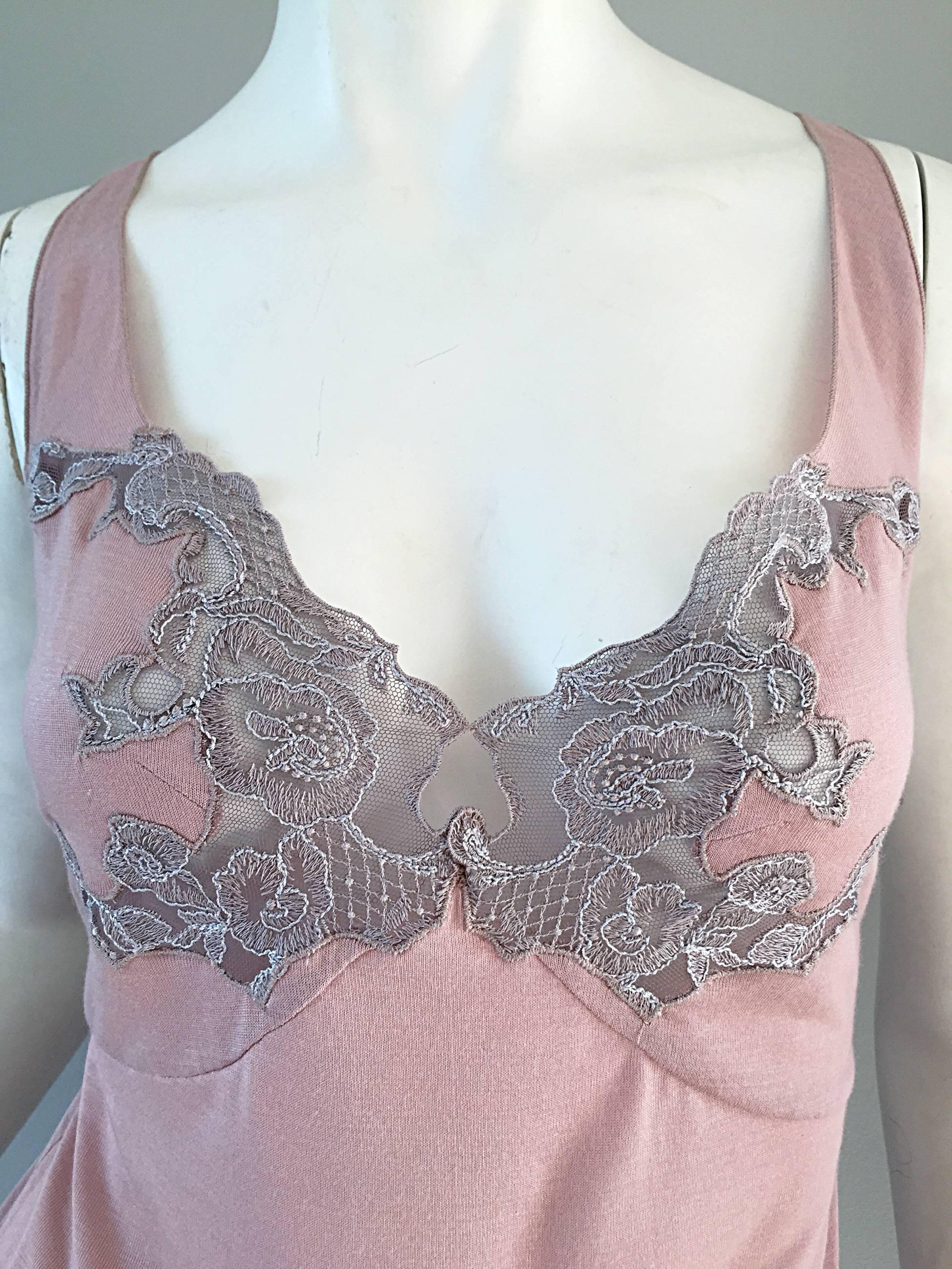 Women's Phoebe Philo for Chloe Pink + Gray Blouse w/ Beautiful Lace Detail For Sale