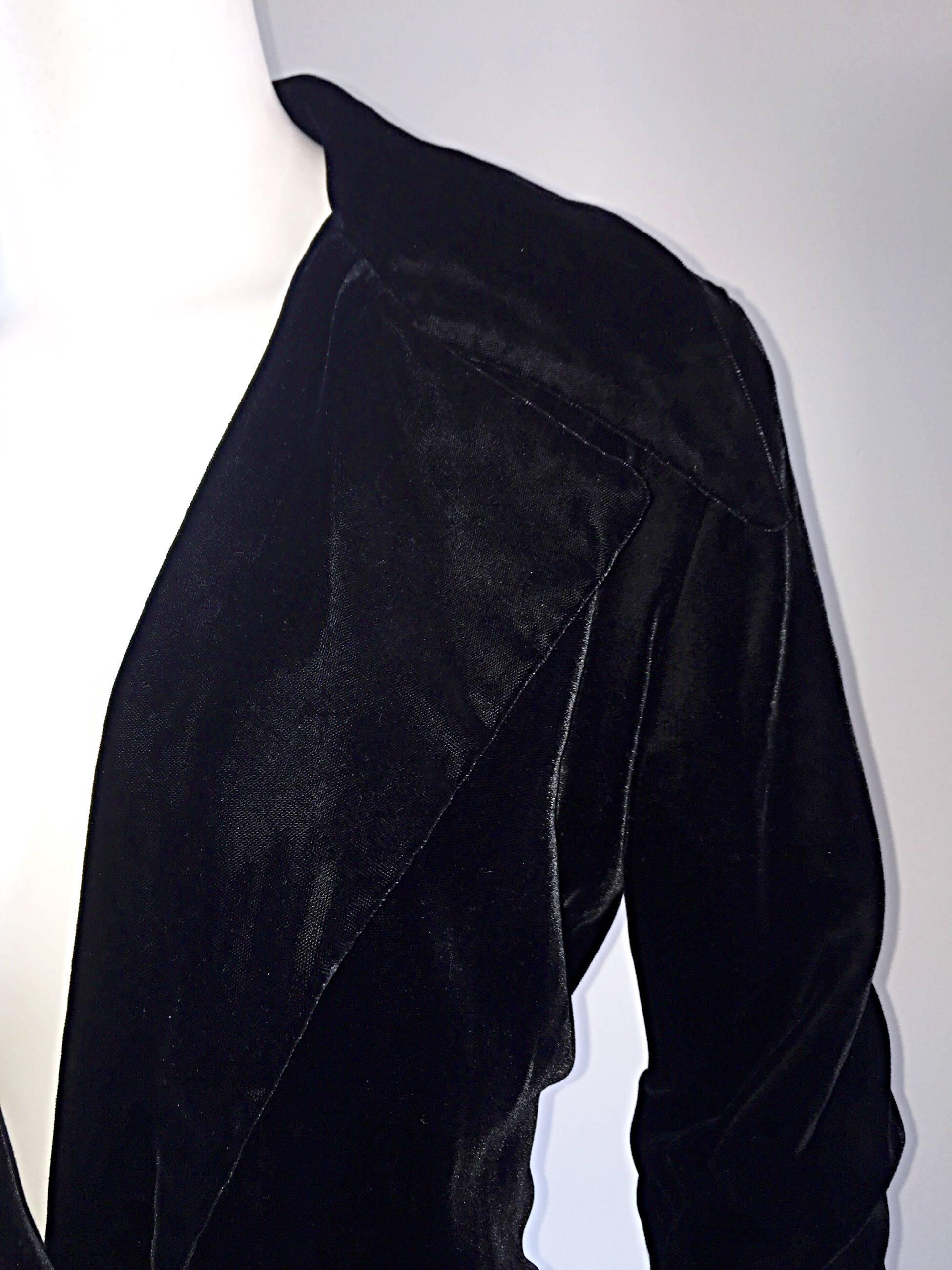 Chic 1960s 60s I. Magnin Black Silk Velvet Vintage Jacket w/ Portrait Collar  2