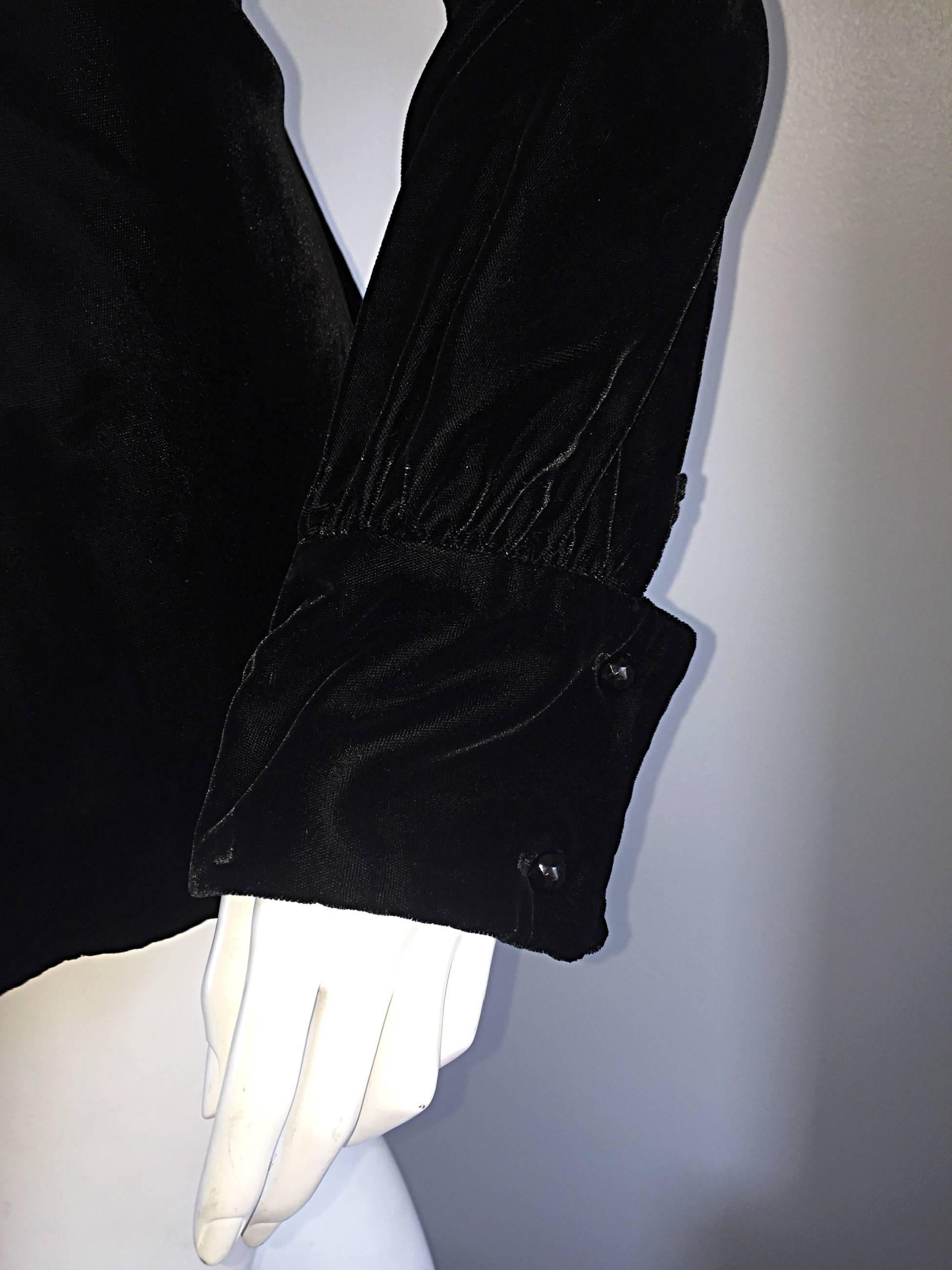 Chic 1960s 60s I. Magnin Black Silk Velvet Vintage Jacket w/ Portrait Collar  4